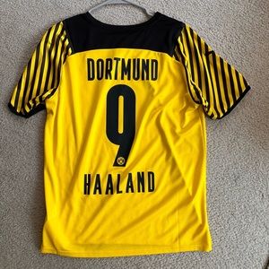 Borussia Dortmund 2021/22 Home Shirt Erling Haaland Rare Printed Jersey by Puma